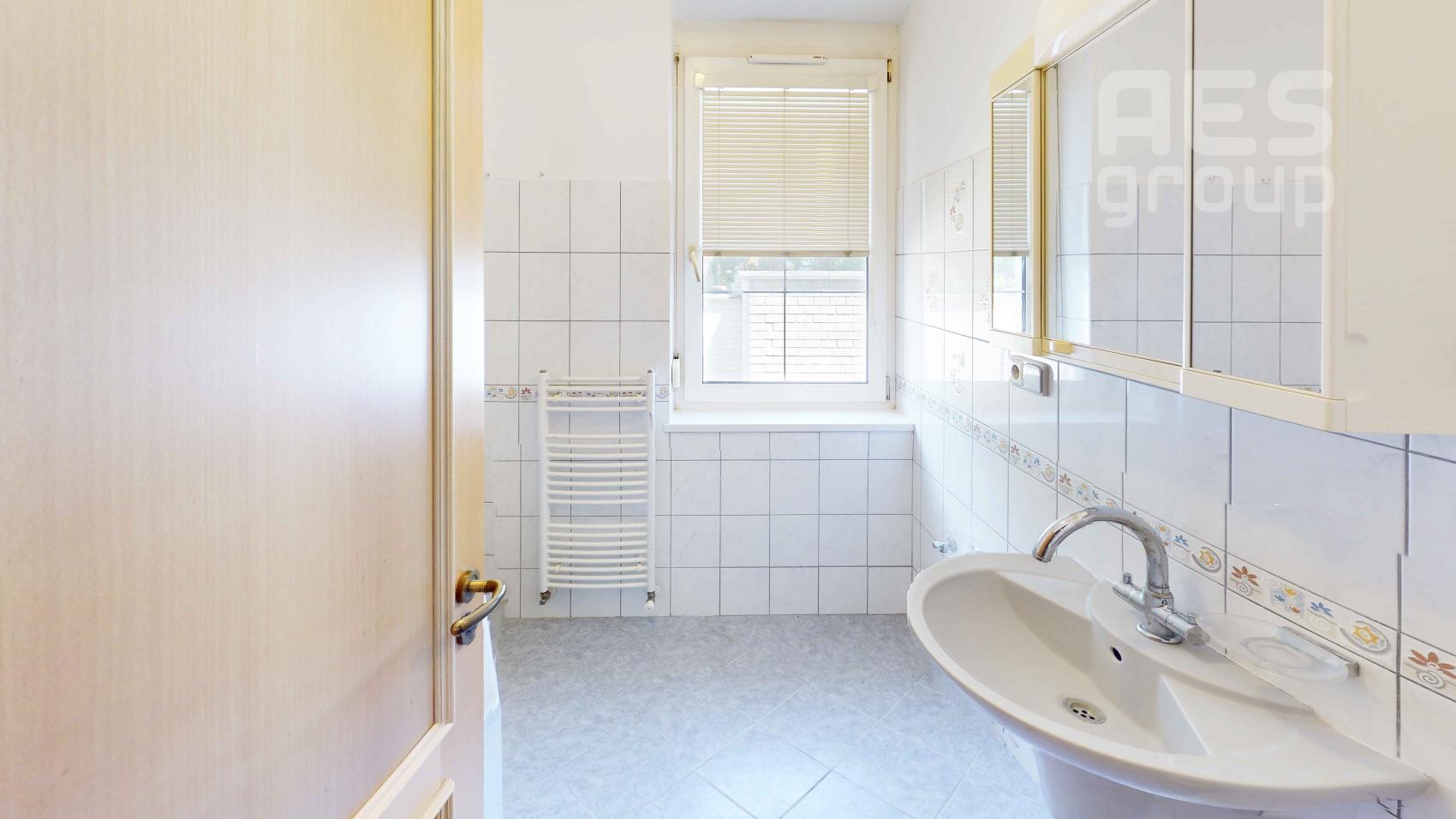 PREDAJ, 5i rodinný dom s dvojgarážovú, ul. Juračkova, Stupava