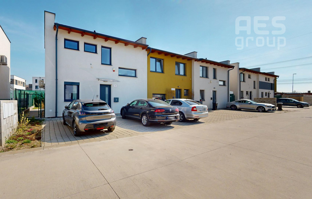 PREDAJ, 3 izbový mezonetový byt v novostavbe so záhradou, ul. Obuvnícka, Stupava