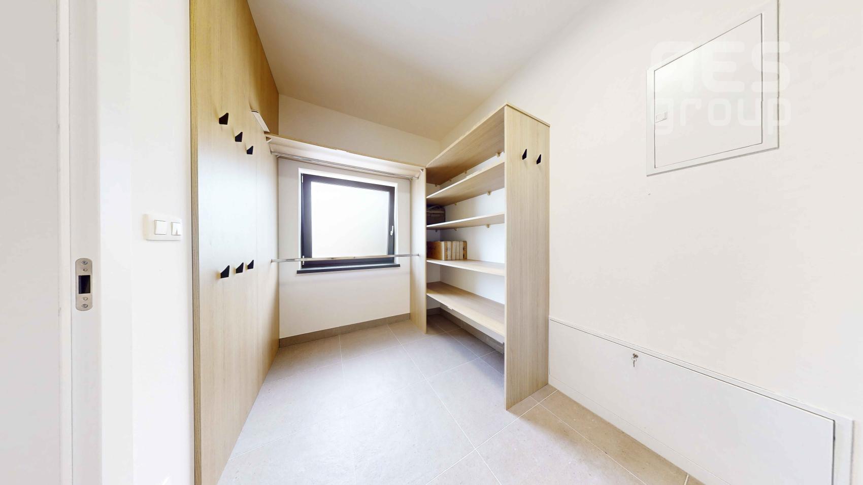 PRENÁJOM, NOVOSTAVBA, 4i mezonetový byt v dvojdome s predzáhradkou, ul. Bazová, Stupava