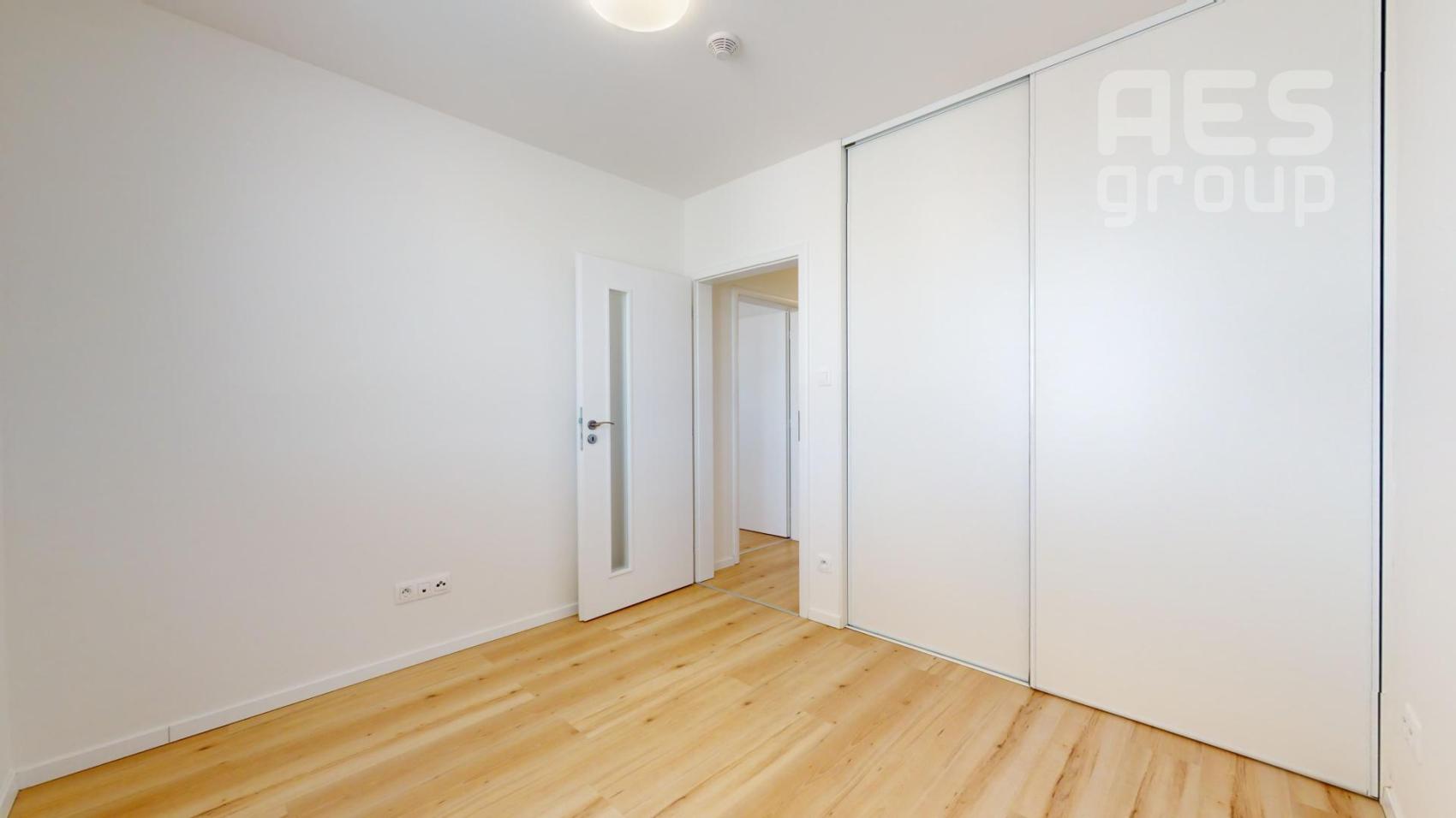 Prenájom 4 izbový dom Hubová ulica, Kostolište