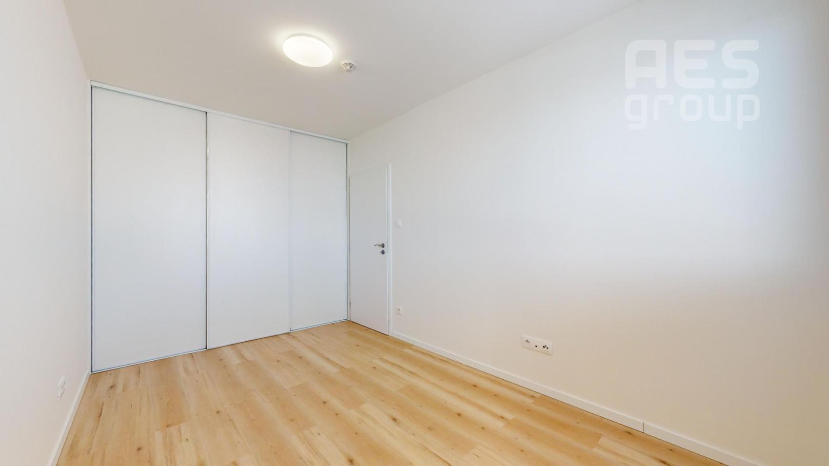 Prenájom 4 izbový dom Hubová ulica, Kostolište