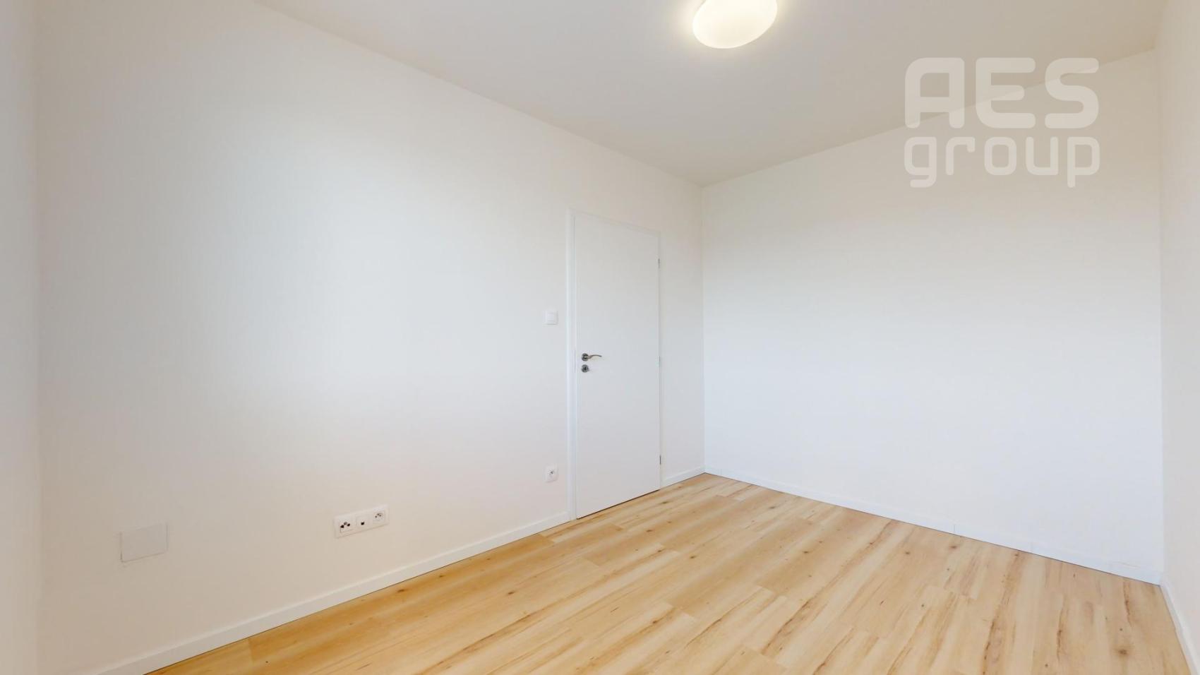 Prenájom 4 izbový dom Hubová ulica, Kostolište