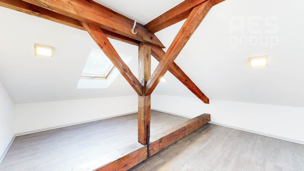 PRENÁJOM, DIZAJNOVÝ, VEĽKOMETRÁŽNY 3 IZBOVÝ BYT V CENTRE MALACIEK, GEN. M. R. ŠTEFÁNIKA, MALACKY