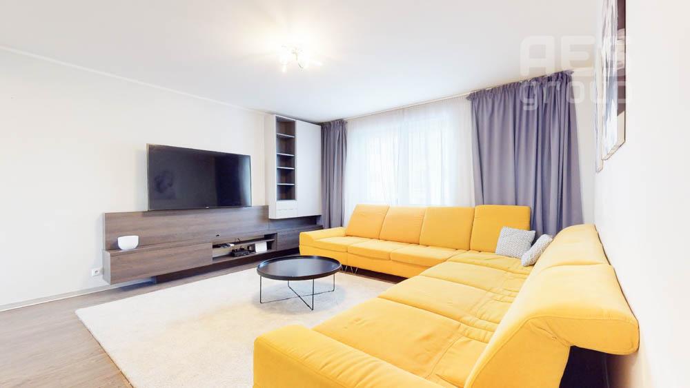 PRENÁJOM, DIZAJNOVÝ, VEĽKOMETRÁŽNY 3 IZBOVÝ BYT V CENTRE MALACIEK, GEN. M. R. ŠTEFÁNIKA, MALACKY