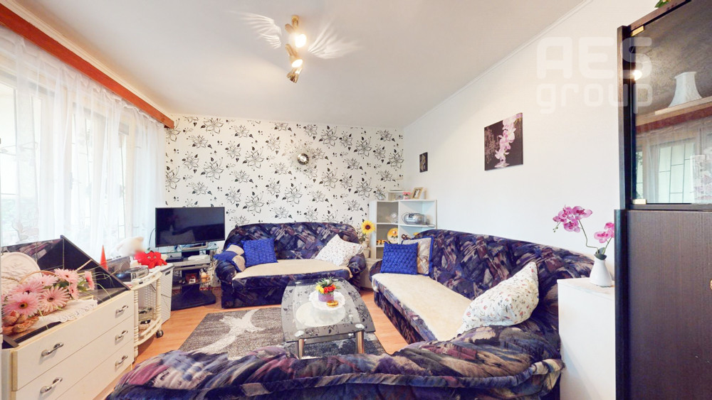 PREDAJ, ZÁHRADA S DVOMA CHATAMI, NOVÁ HORA, STUPAVA