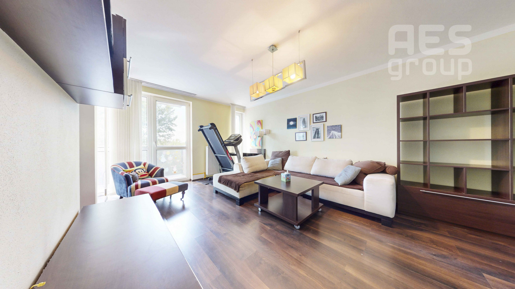 REZERVOVANÉ, PREDAJ, 3 izbový byt s priestrannou terasou a parkovacím státím, ul. Bočná, Stupava