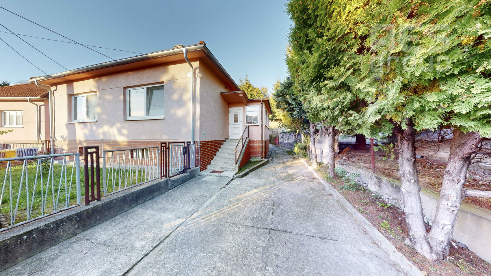 PREDAJ, 3 izbový rodinný dom, Borinka