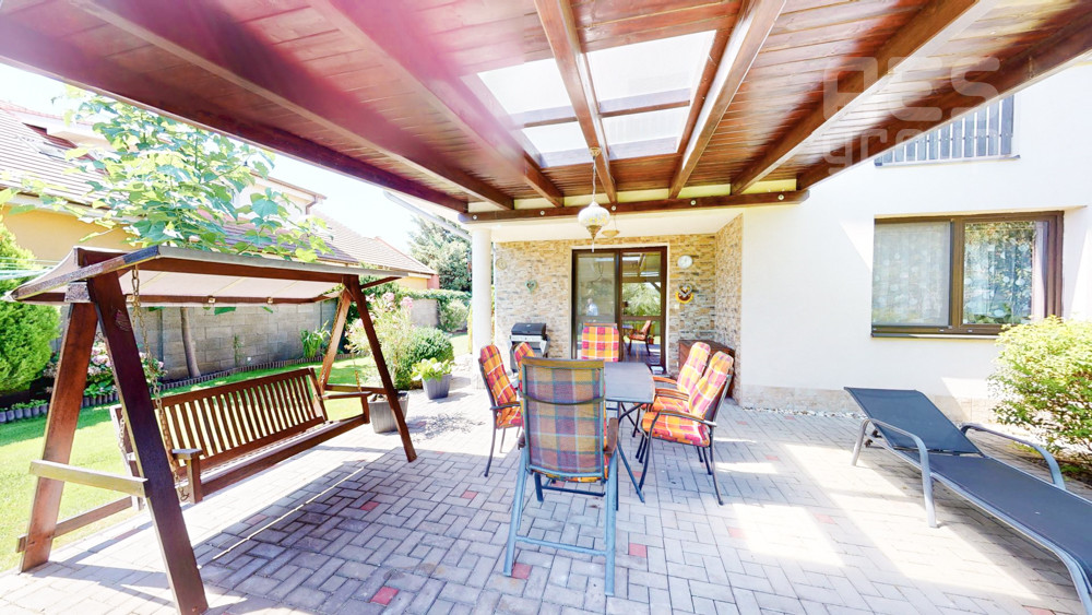 PREDAJ, 4i rodinný dom s garážou, ul. Dobšinského, Senec