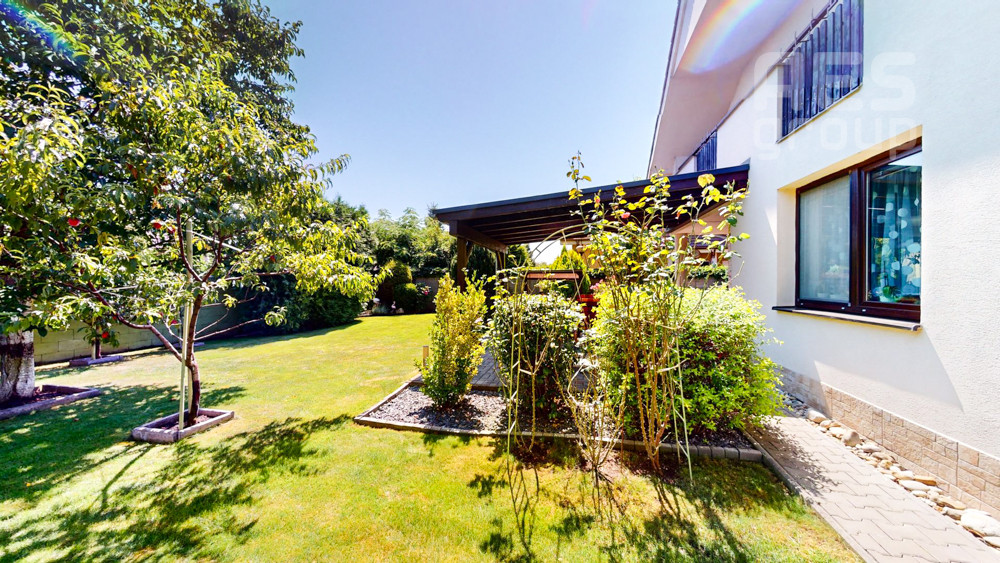 PREDAJ, 4i rodinný dom s garážou, ul. Dobšinského, Senec