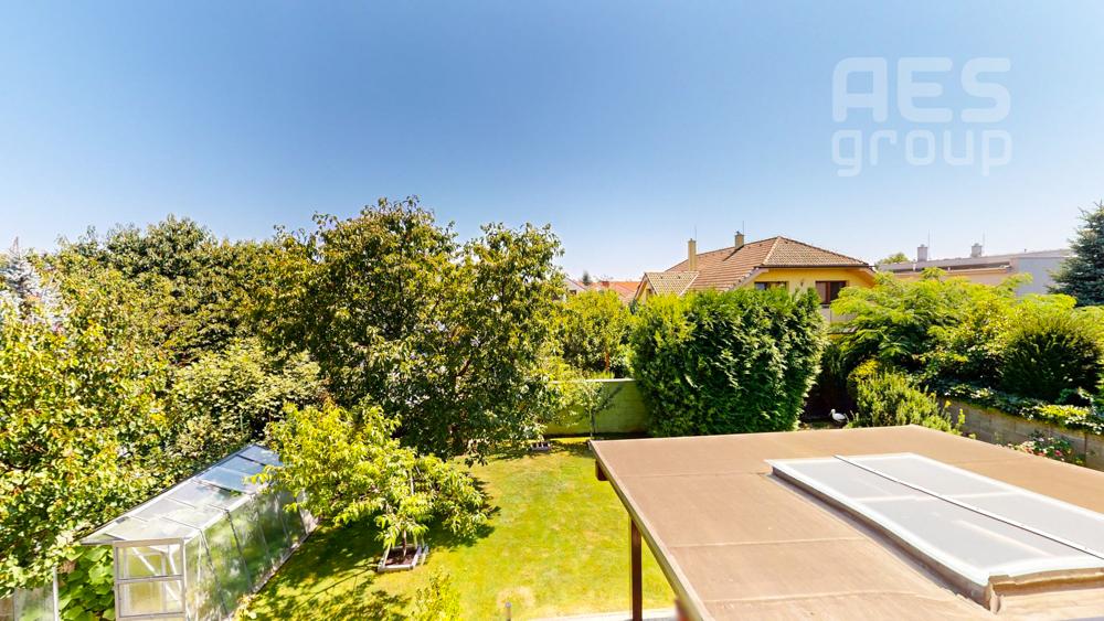 PREDAJ, 4i rodinný dom s garážou, ul. Dobšinského, Senec