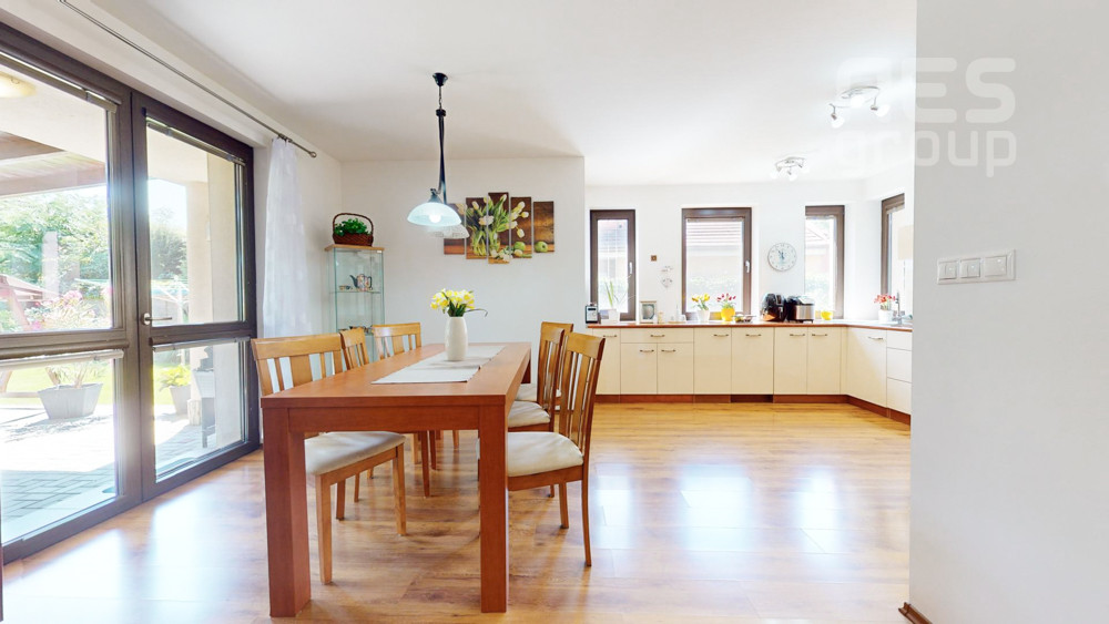 PREDAJ, 4i rodinný dom s garážou, ul. Dobšinského, Senec