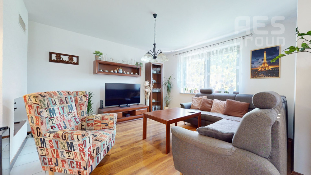 PREDAJ, 4i rodinný dom s garážou, ul. Dobšinského, Senec