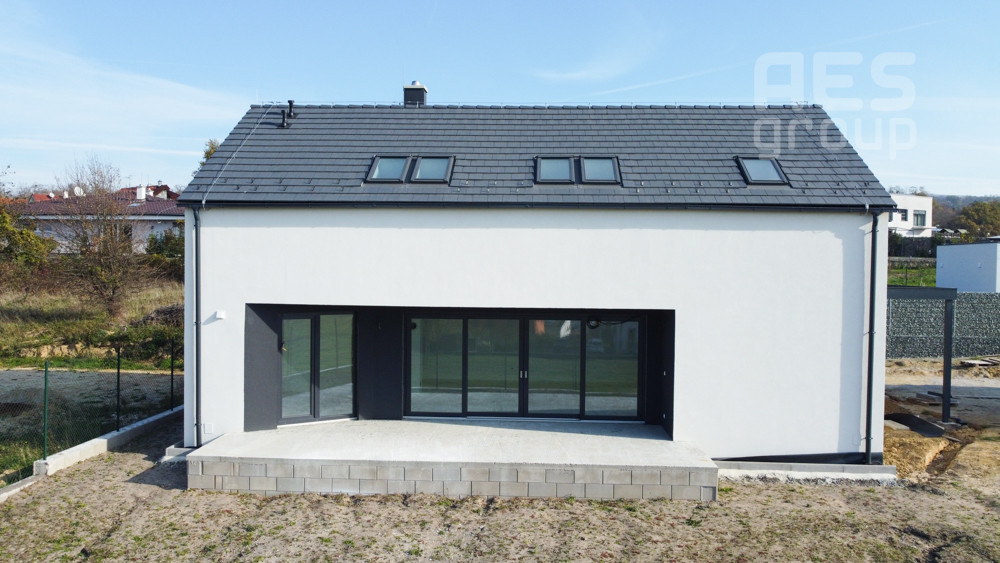 PREDAJ, 5 IZBOVÝ DOM, KREMENICA, STUPAVA - KOLAUDUJEME