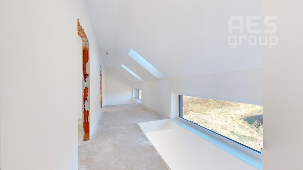 PREDAJ, 5 IZBOVÝ DOM, KREMENICA, STUPAVA - KOLAUDUJEME