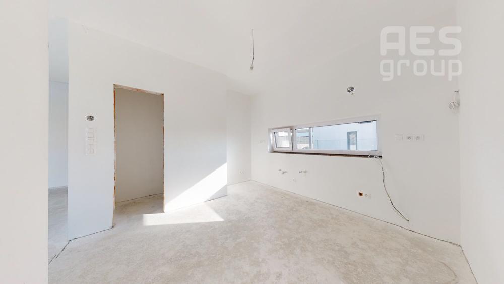 PREDAJ, 5 IZBOVÝ DOM, KREMENICA, STUPAVA - KOLAUDUJEME