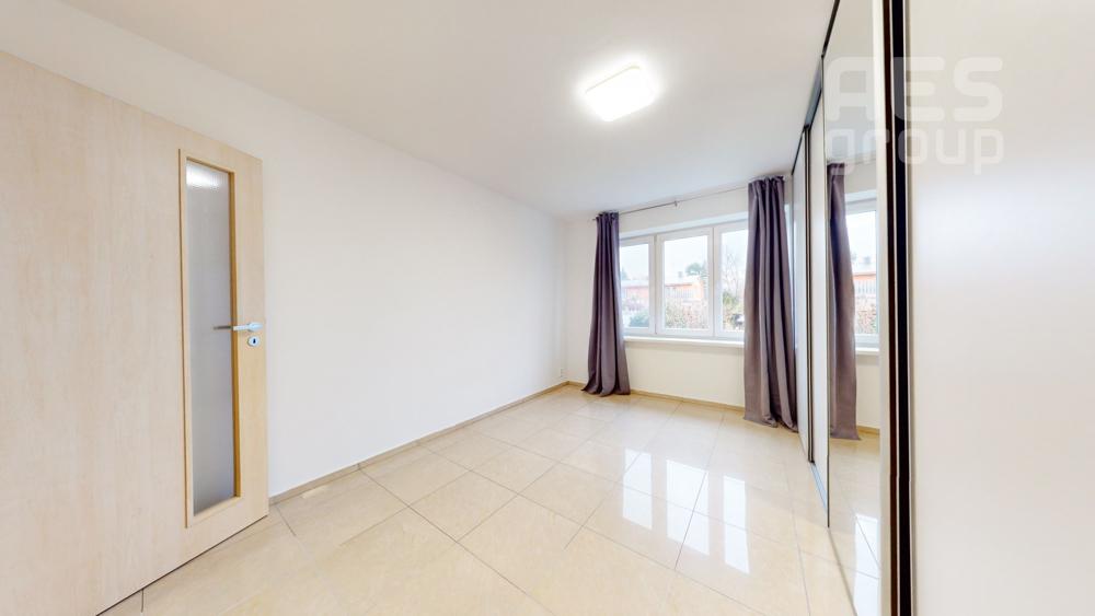 PRENÁJOM, 2 IZBOVÝ BYT, BUDOVATEĽSKÁ, STUPAVA