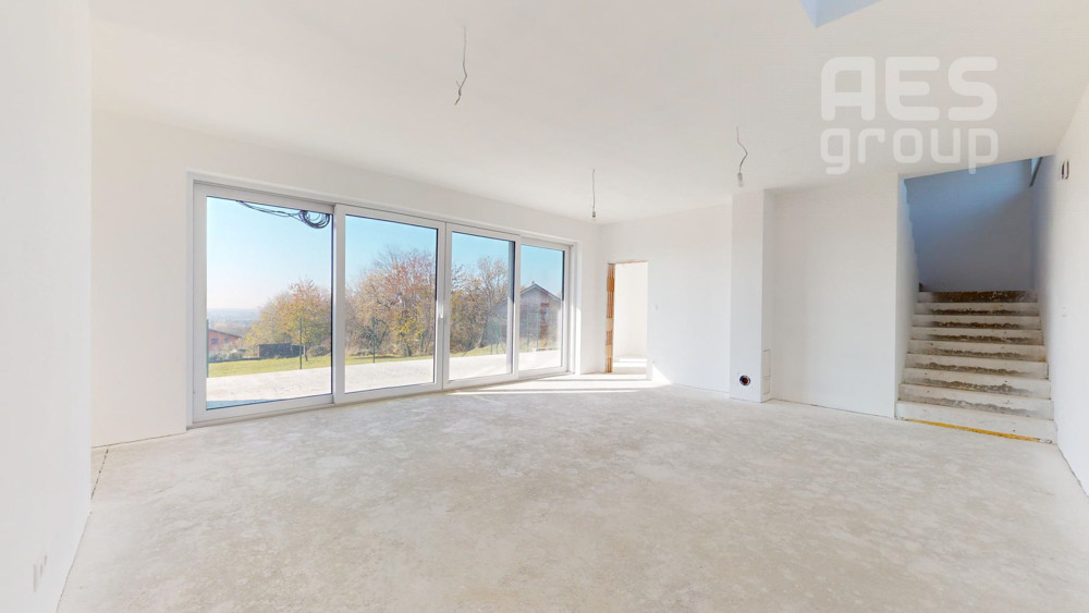 PREDAJ, 5 IZBOVÝ DOM, KREMENICA, STUPAVA - KOLAUDUJEME