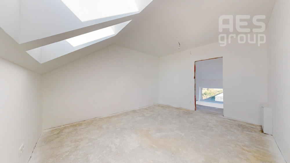 PREDAJ, 5 IZBOVÝ DOM, KREMENICA, STUPAVA - KOLAUDUJEME