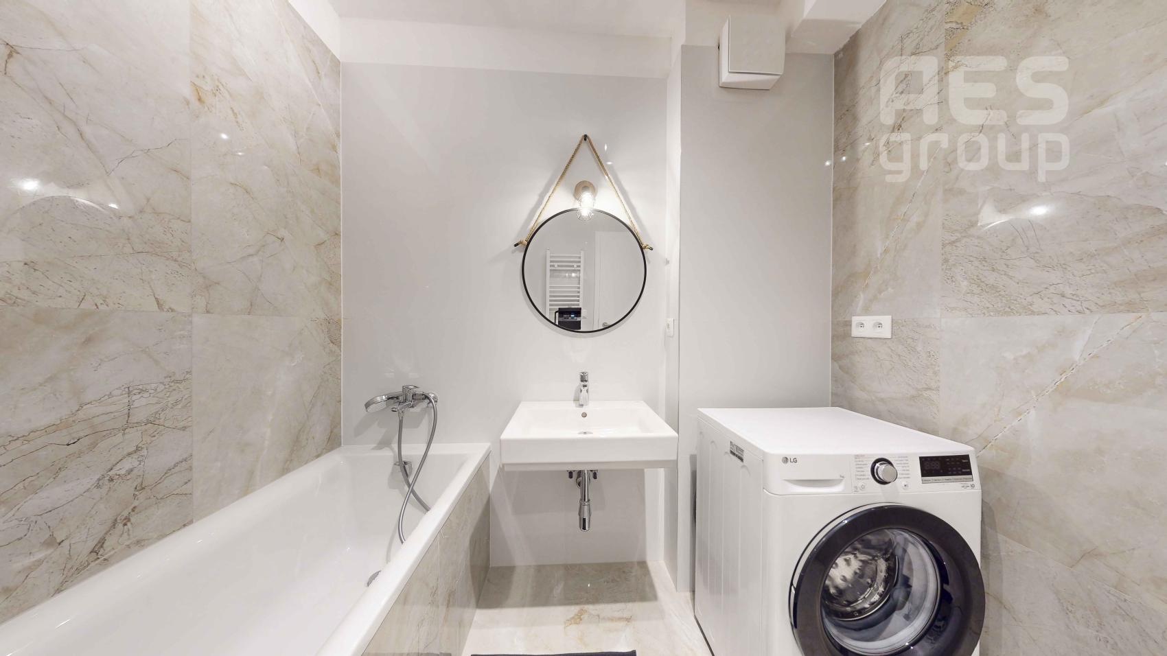 REZERVOVANÉ, PRENÁJOM, 2 izbový byt s vnútorným parkovacím státím a balkónom, Projekt Noemis, ul. Cementárenská, Stupava