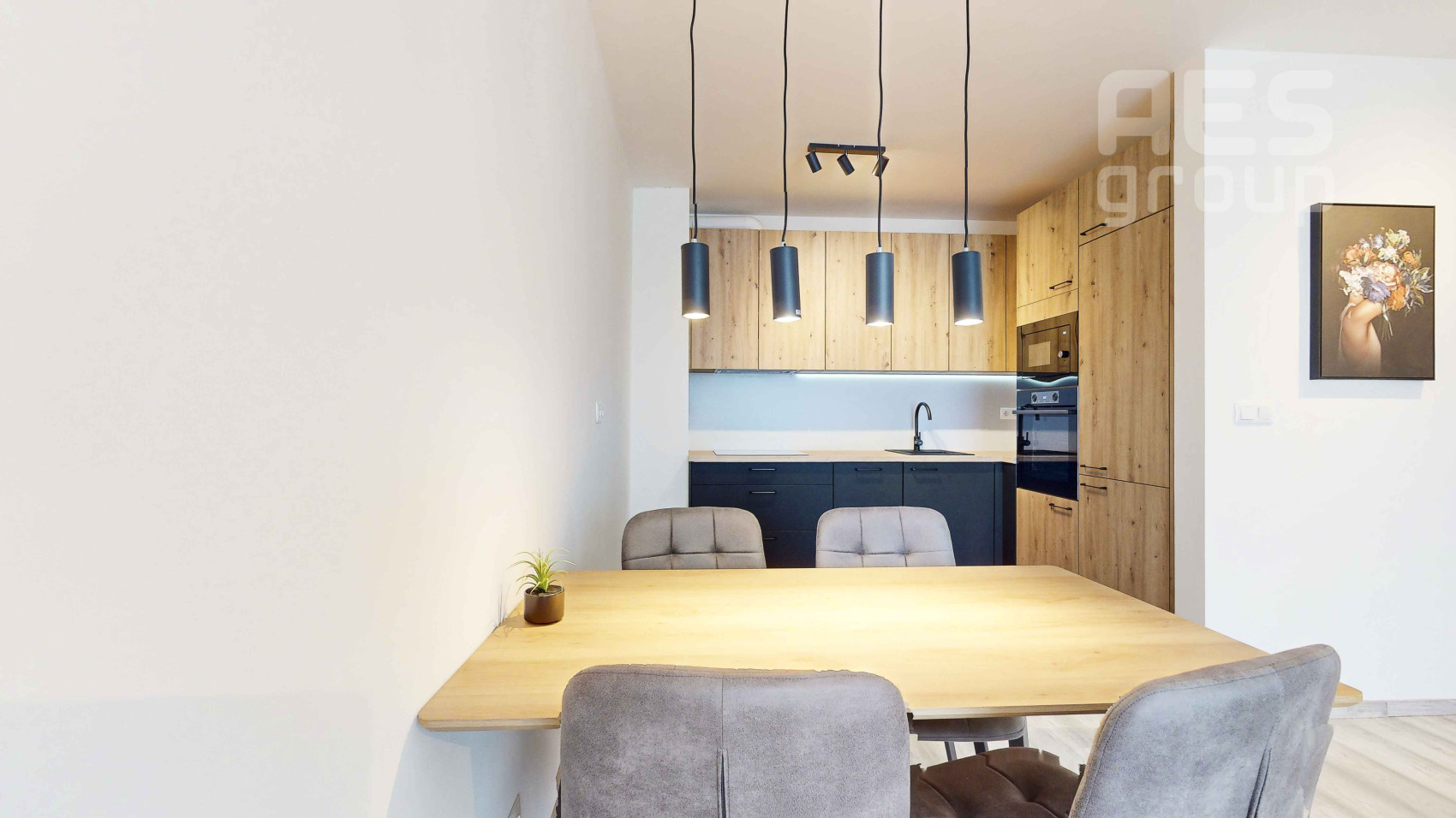 REZERVOVANÉ, PRENÁJOM, 2 izbový byt s vnútorným parkovacím státím a balkónom, Projekt Noemis, ul. Cementárenská, Stupava