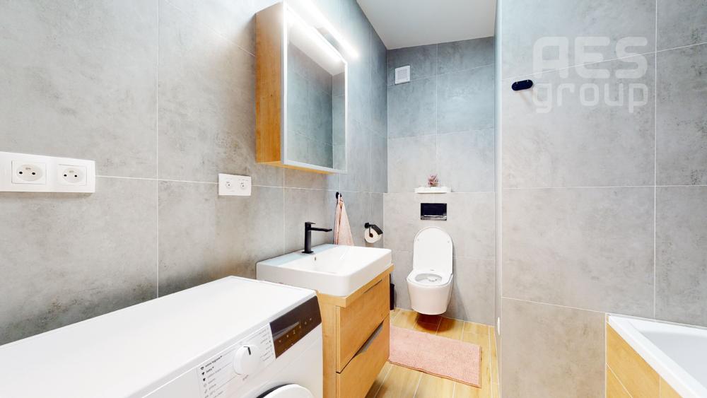 PRENÁJOM, 4 izbový mezonetový byt s predzáhradkou, ul. Lesná, Stupava