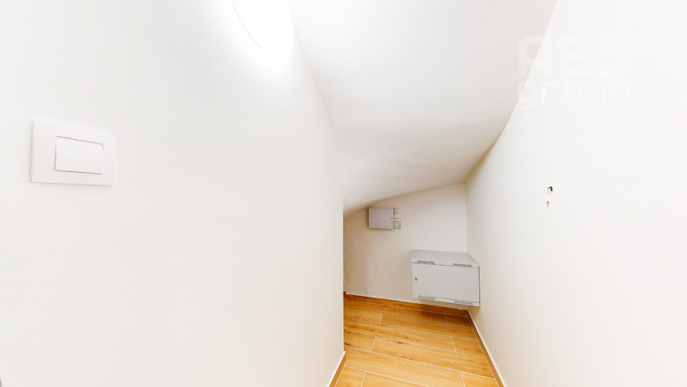 PRENÁJOM, 4 izbový mezonetový byt s predzáhradkou, ul. Lesná, Stupava