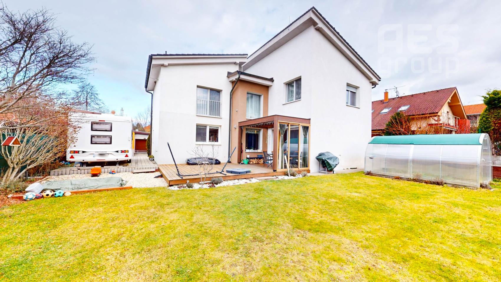 PREDAJ, 6i rodinný dom, ul. Pod Mlynom, Marianka