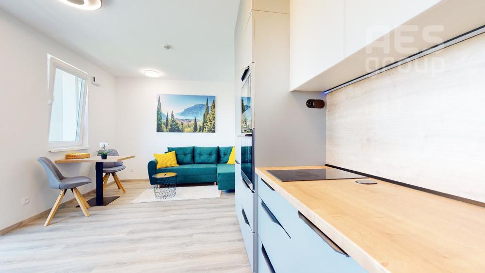 PREDAJ, 1 izbový byt s balkónom, Ovocné sady , BA - Ružinov