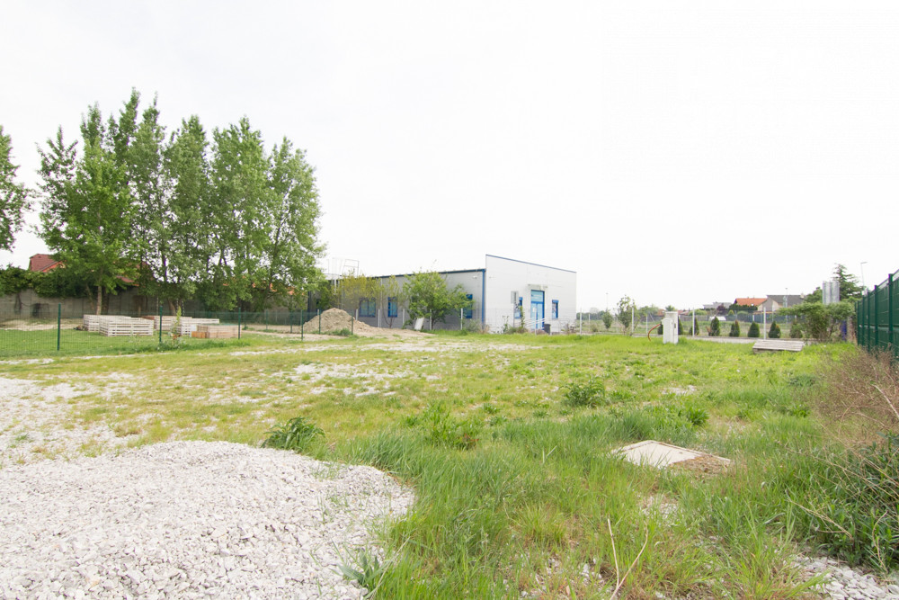 PRENÁJOM, POZEMOK 833 m2, MOST PRI BRATISLAVE