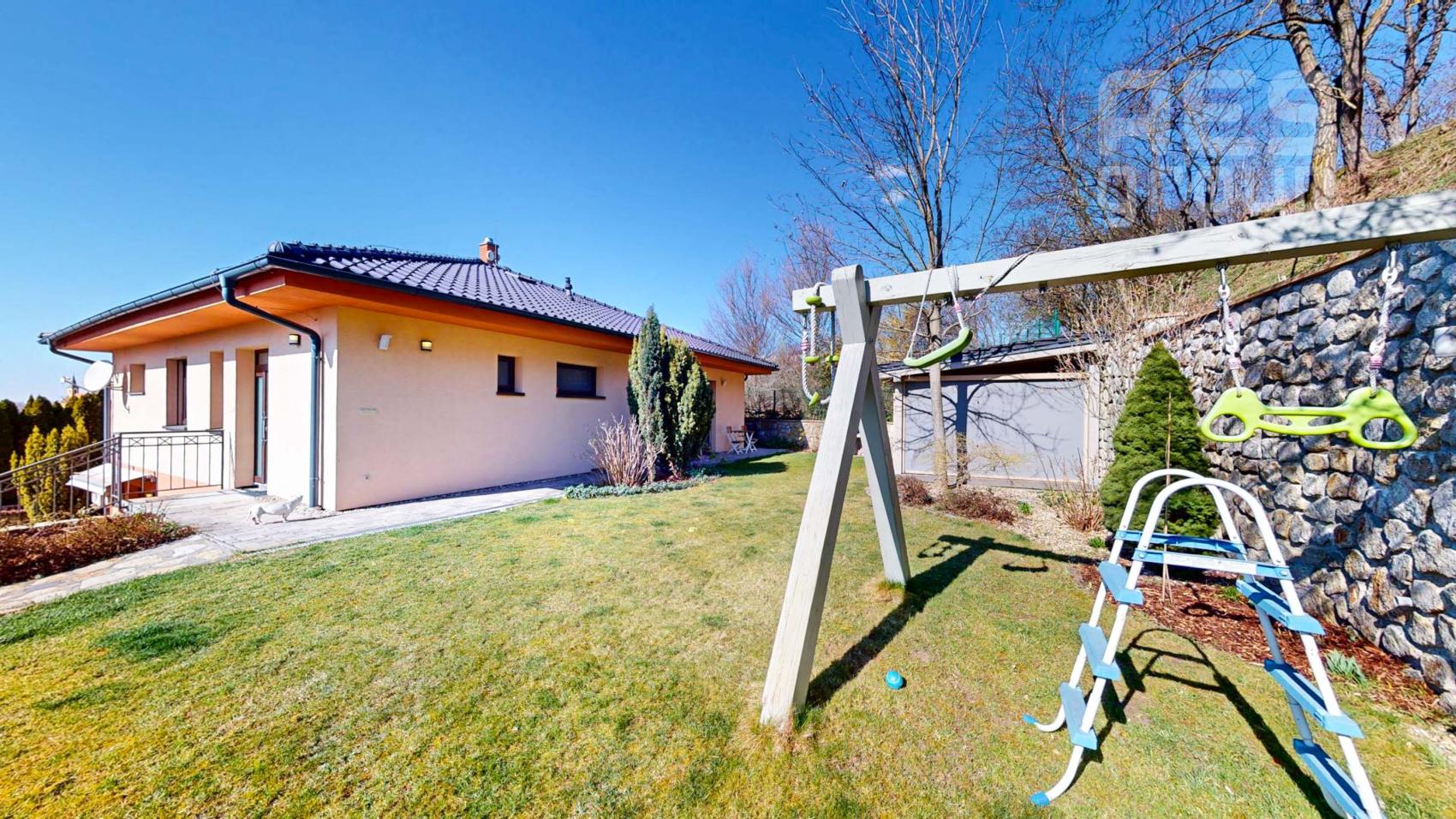 PREDAJ, 5i rodinný dom, ul. Slnečná, Stupava