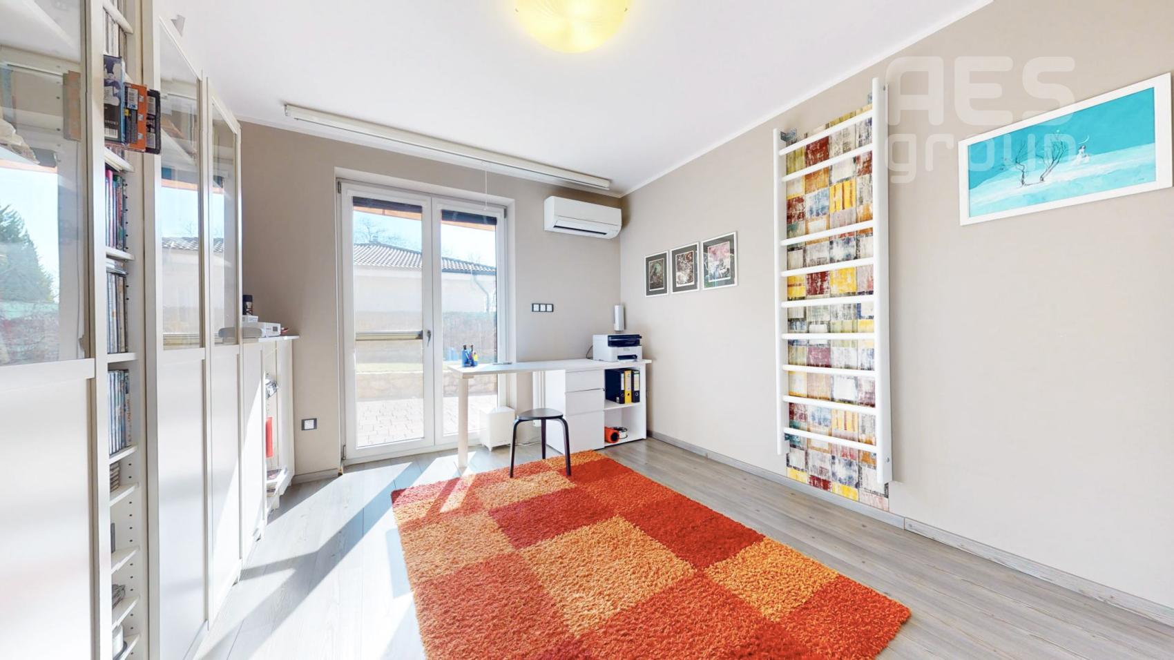 PREDAJ, 5i rodinný dom, ul. Slnečná, Stupava