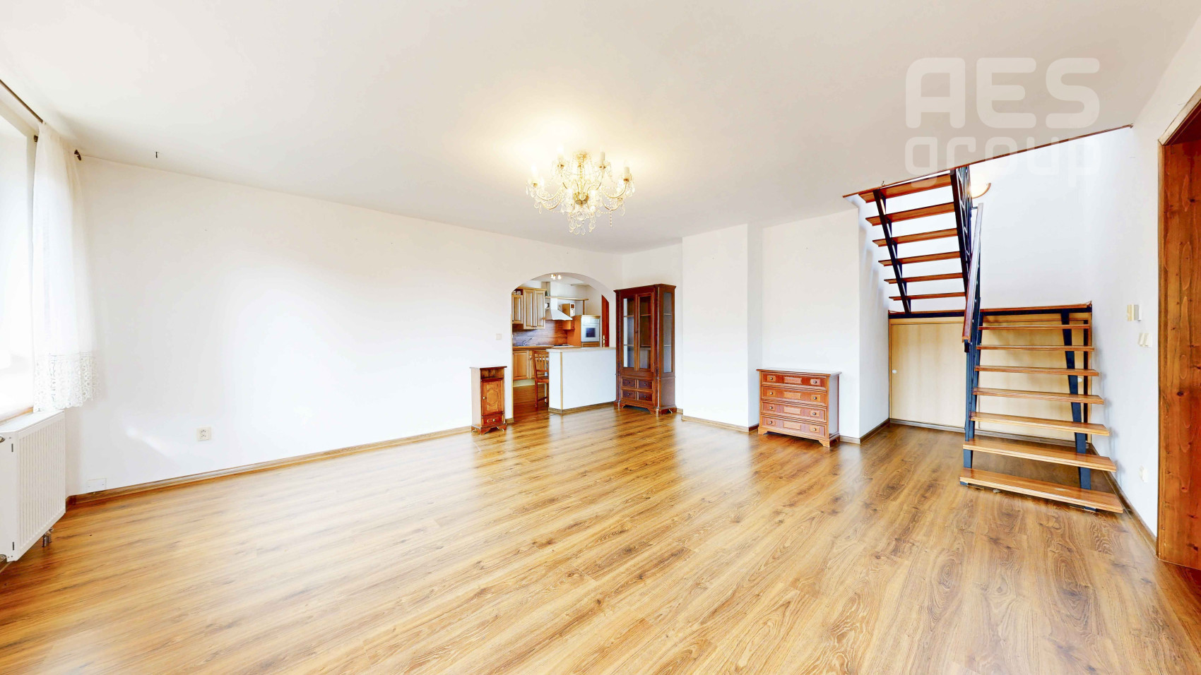 PREDAJ, dvojpodlažný 6 izbový rodinný dom, ul. Na vlkovkách, Záhorská Bystrica
