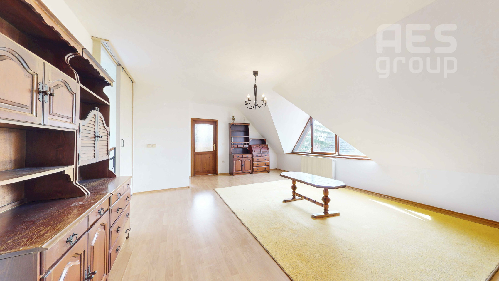 PREDAJ, dvojpodlažný 6 izbový rodinný dom, ul. Na vlkovkách, Záhorská Bystrica