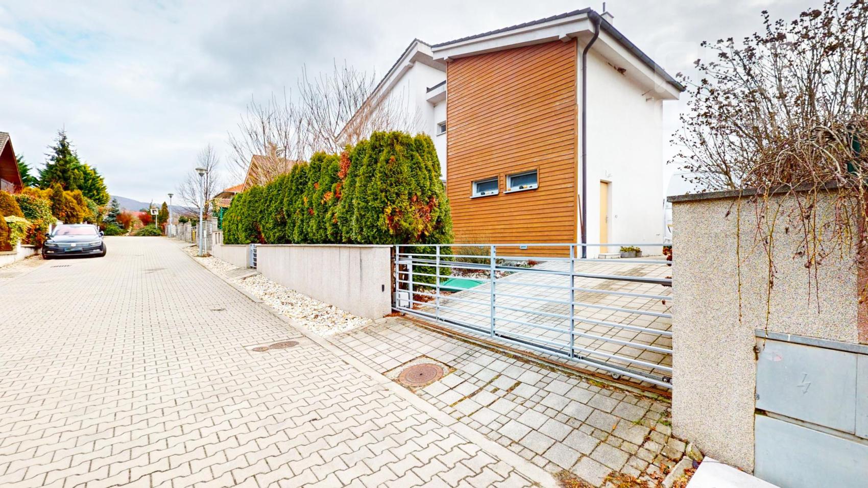 PREDAJ, 6i rodinný dom, ul. Pod Mlynom, Marianka