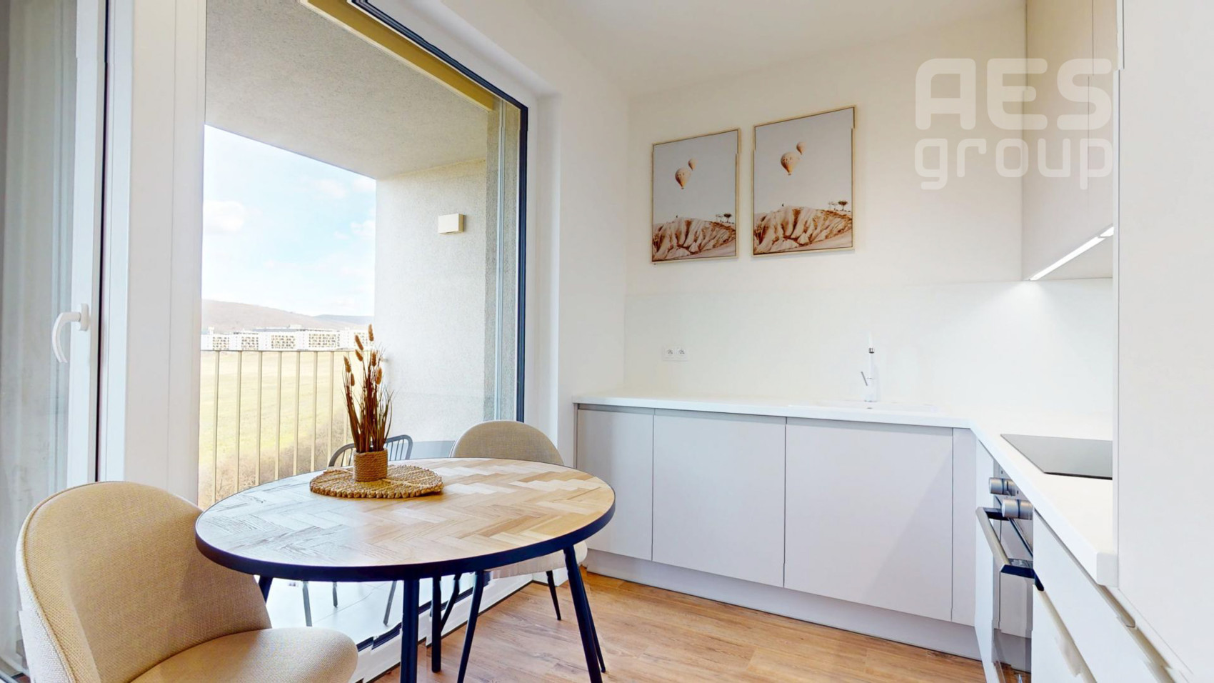 PRENÁJOM, 1,5 izbový byt s parkovacím státím a balkónom, Projekt BORY