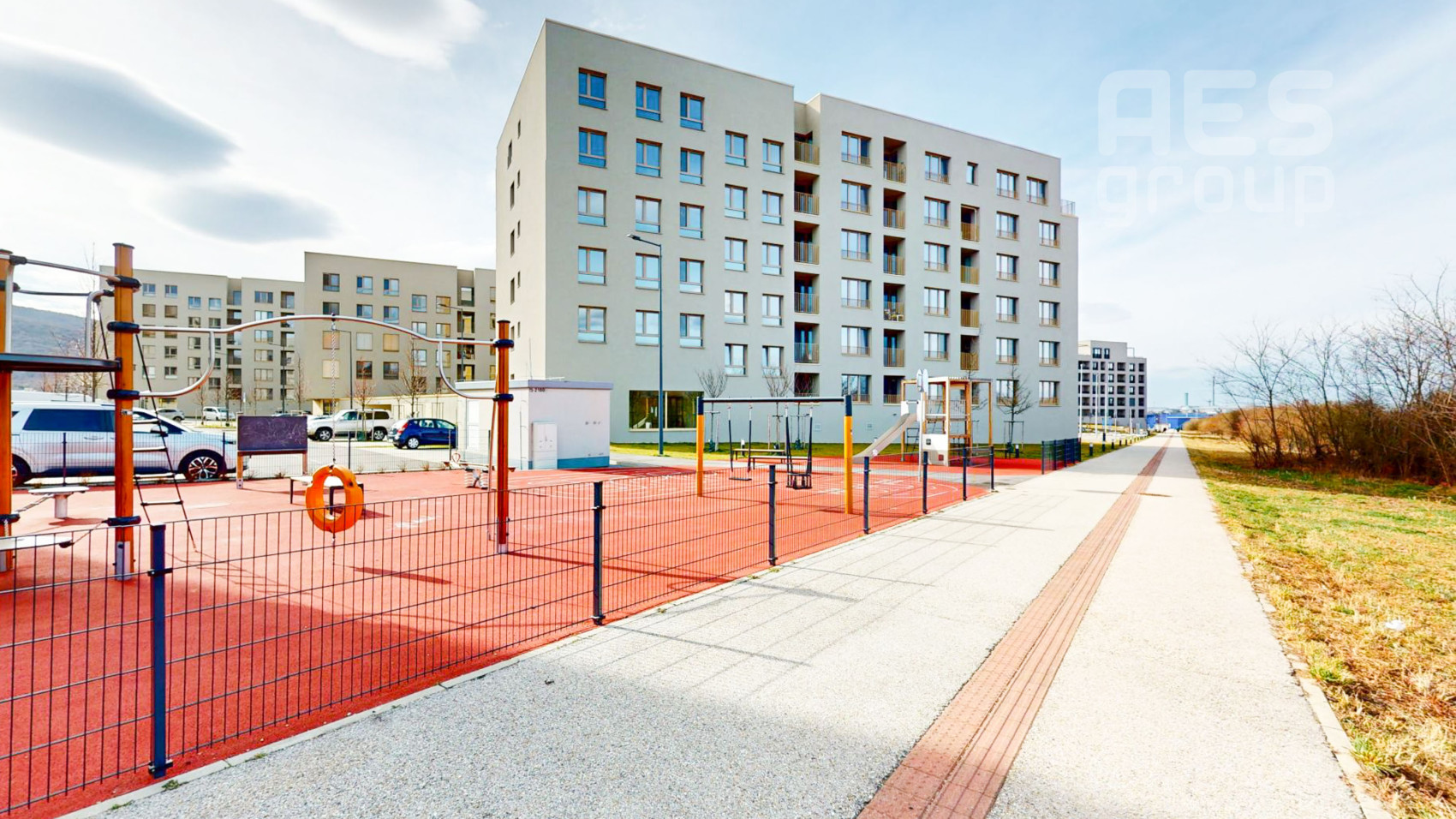 PRENÁJOM, 1,5 izbový byt s parkovacím státím a balkónom, Projekt BORY