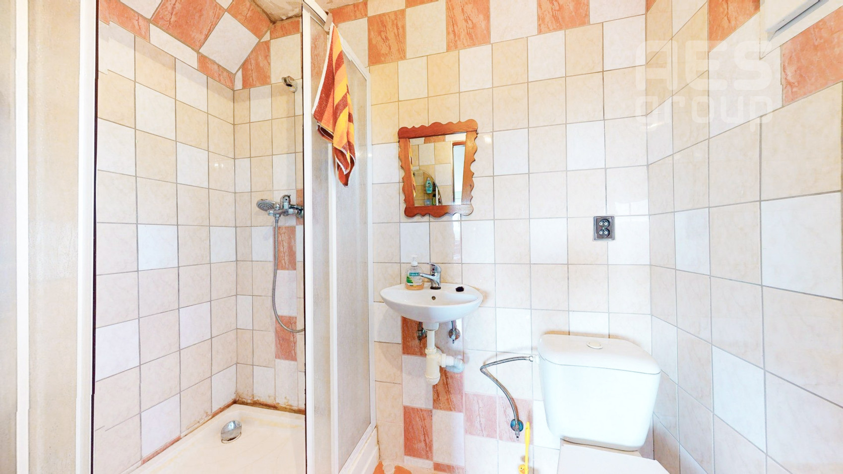 PREDAJ, CHATA, LINTÁVY, STUPAVA