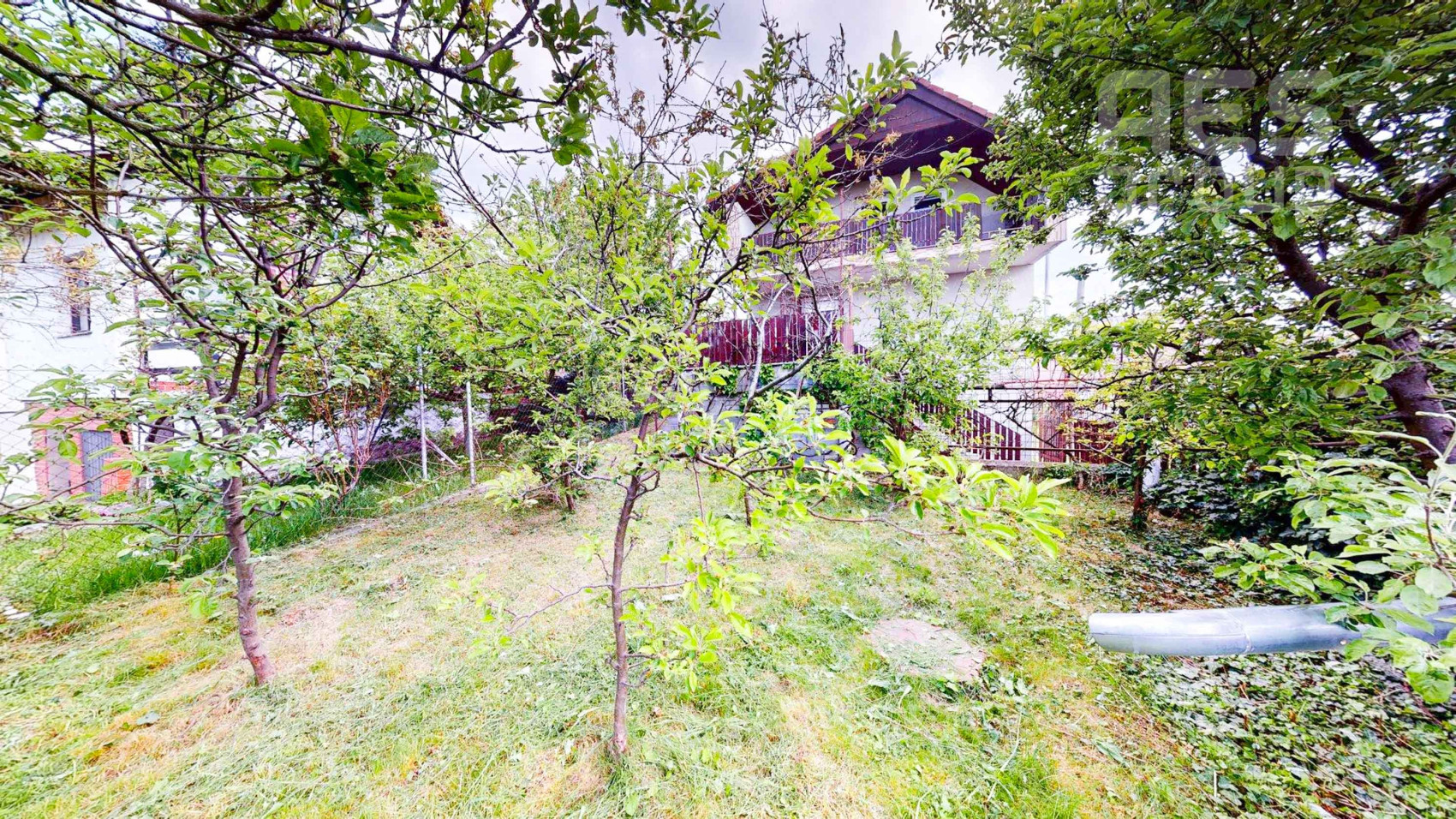 PREDAJ, CHATA, LINTÁVY, STUPAVA