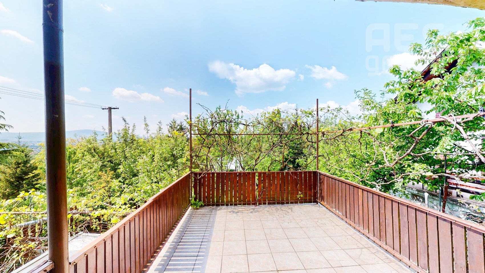 PREDAJ, CHATA, LINTÁVY, STUPAVA