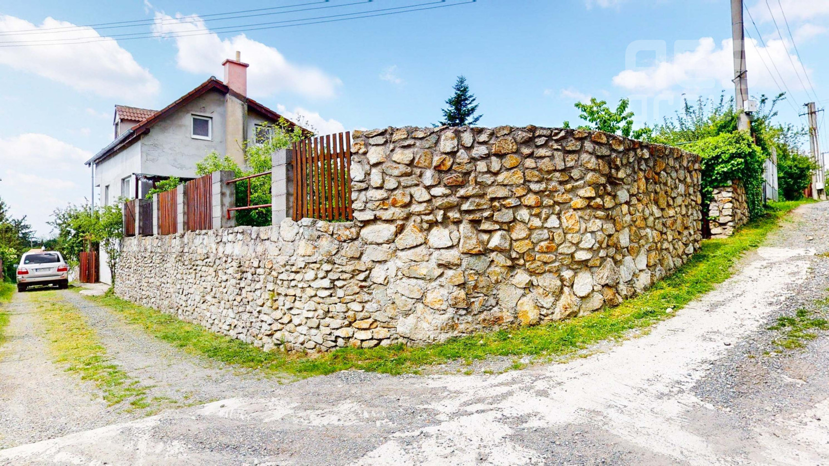 PREDAJ, CHATA, LINTÁVY, STUPAVA