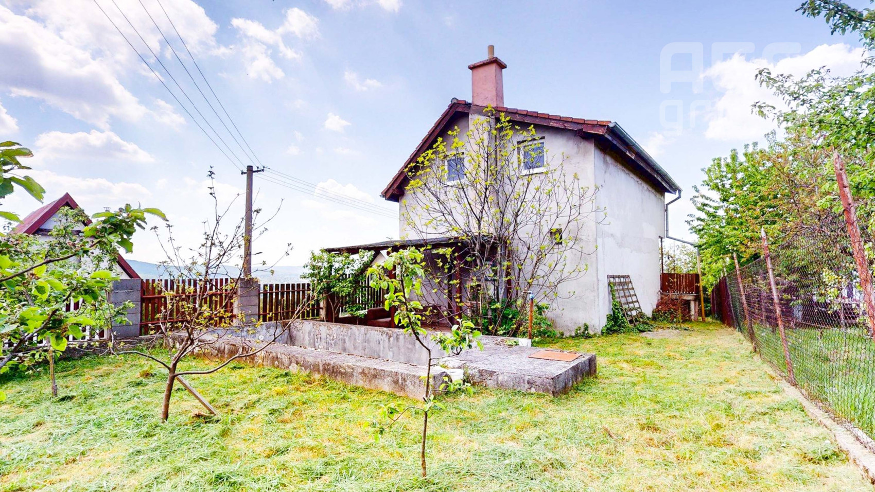 PREDAJ, CHATA, LINTÁVY, STUPAVA