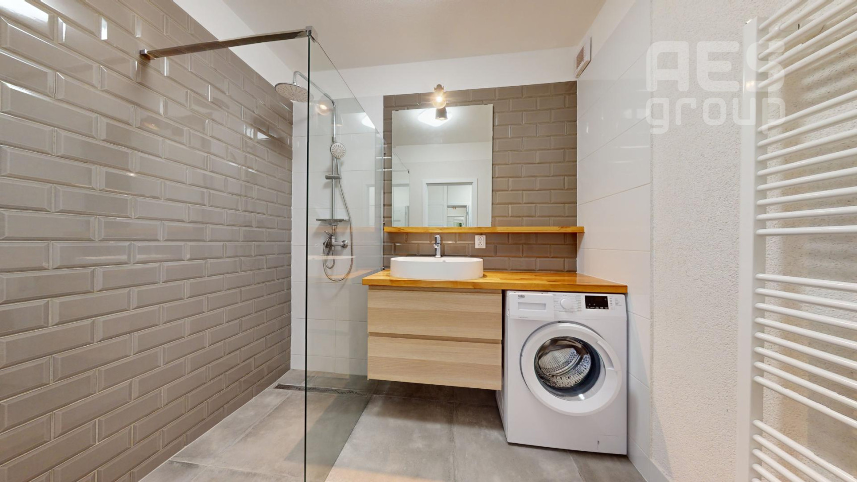 PRENÁJOM, 1 izbový kompletne zariadený byt v projekte BYTYDLHA