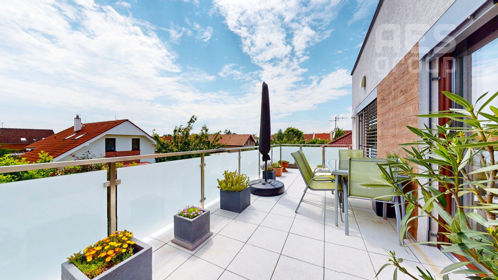 REZERVOVANÉ, PREDAJ, 3i byt v novostavbe s veľkou terasou, ul. Fándlyho, Stupava