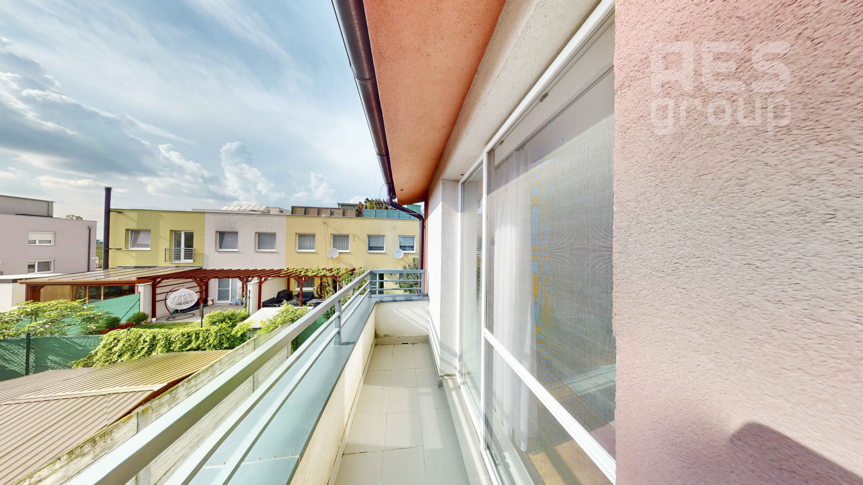 PREDAJ, 3i mezonetový byt v s predzáhradkou, ul. Jána Ondruša, Stupava