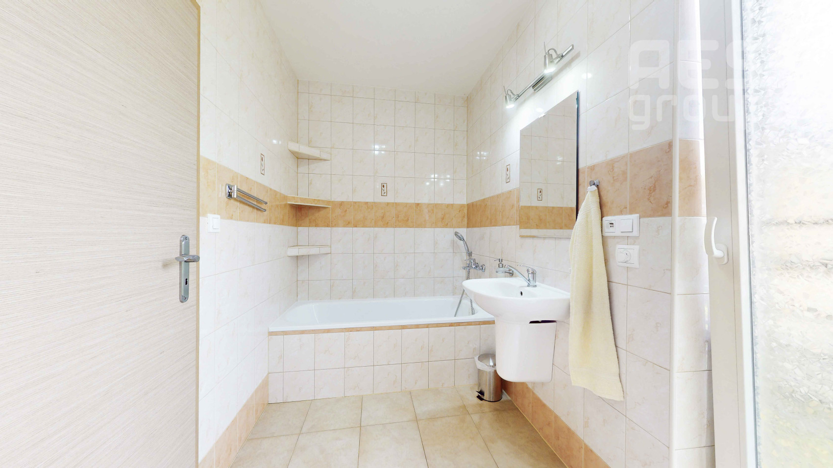 PREDAJ, 3i mezonetový byt v s predzáhradkou, ul. Jána Ondruša, Stupava