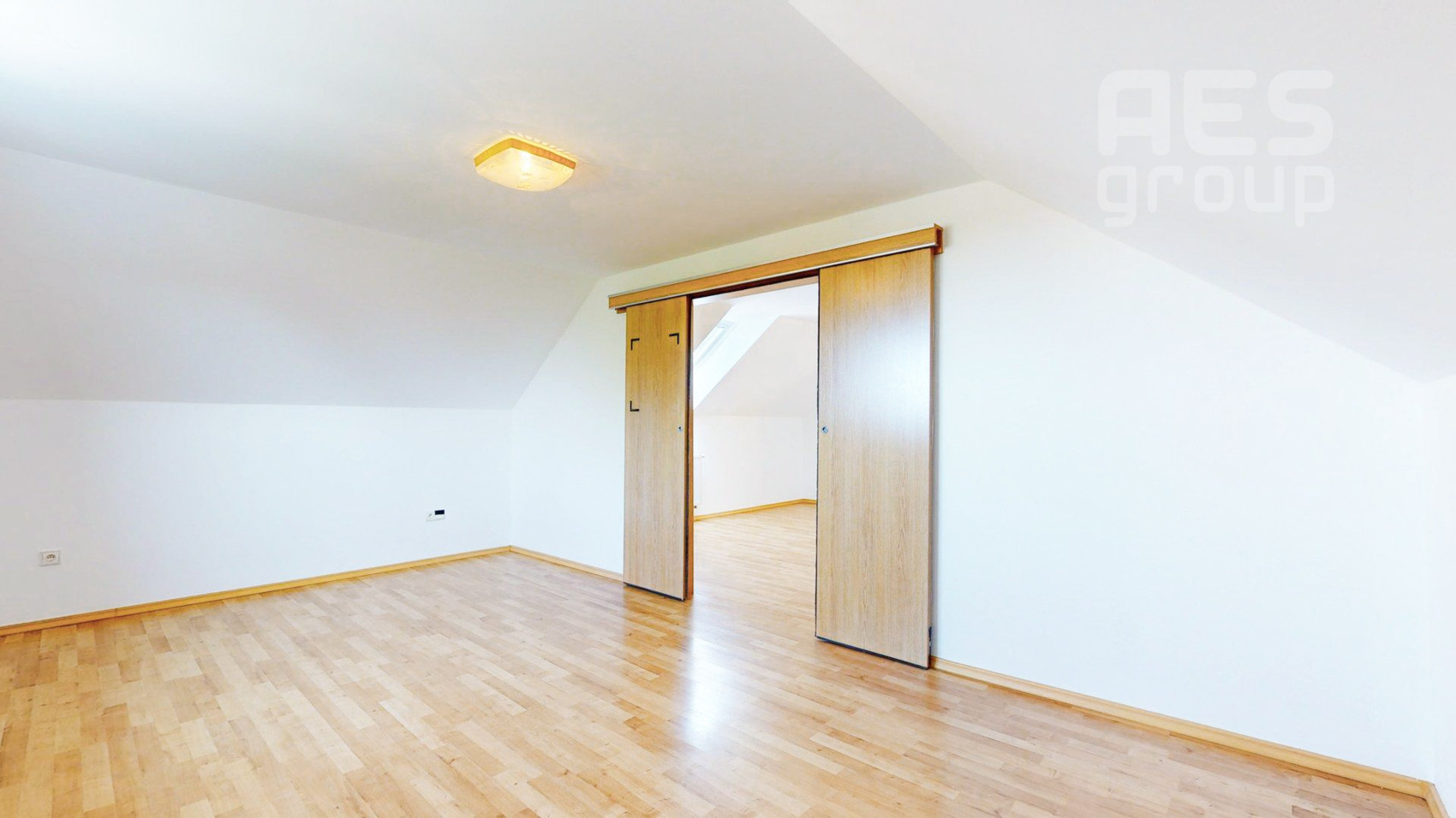 PREDAJ, 5i rodinný dom s veľkým pozemkom, ul. Karpatská, Marianka