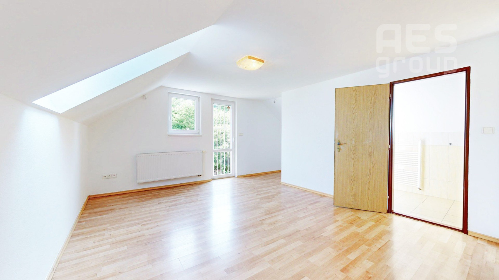 PREDAJ, 5i rodinný dom s veľkým pozemkom, ul. Karpatská, Marianka