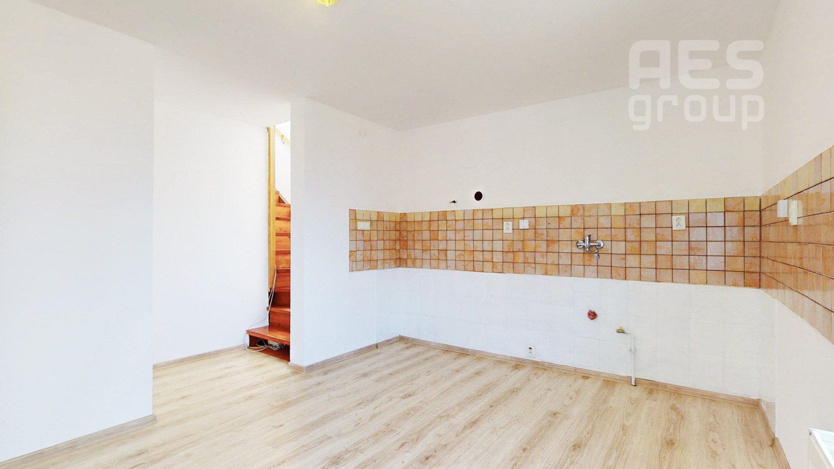 PREDAJ, 5i rodinný dom s veľkým pozemkom, ul. Karpatská, Marianka