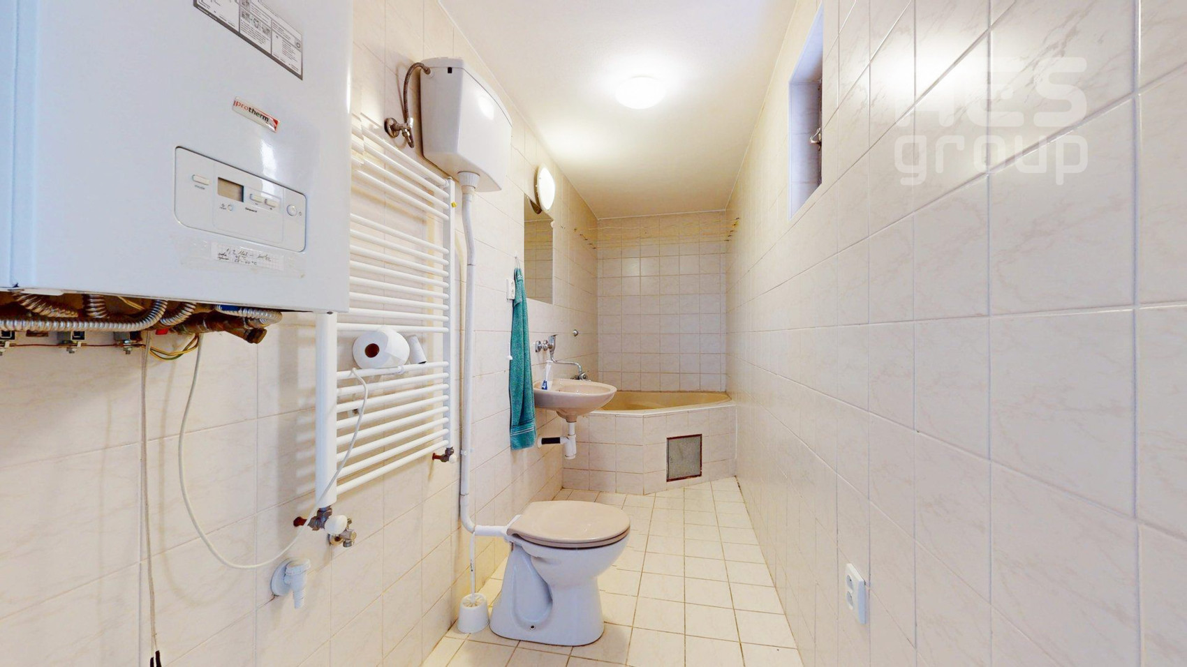 PREDAJ, 5i rodinný dom s veľkým pozemkom, ul. Karpatská, Marianka