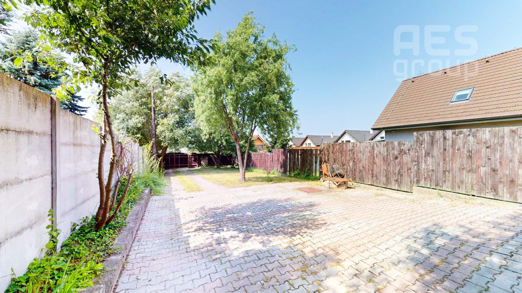 PREDAJ, 5i rodinný dom s veľkým pozemkom, ul. Karpatská, Marianka